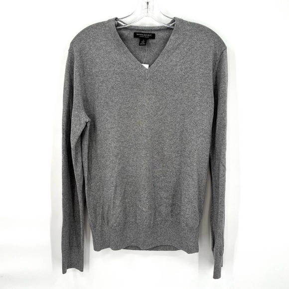 SALE 2/$20 Banana Republic Luxury blend silk/cotton/cashmere v-neck sweater M - Picture 1 of 5